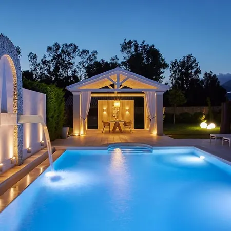 Villa Sleeps 6 Pool Air Con Wifi Dassia (Corfu)